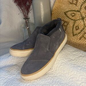 TOMS Charcoal Suede Sneakers | Cozy Slip-On High Tops | Faux Fur Lined | 7.5